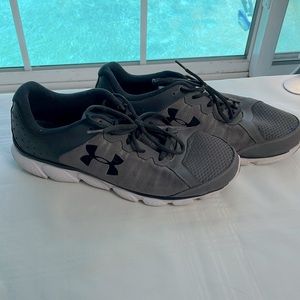 Under Amour mens trainers size 14